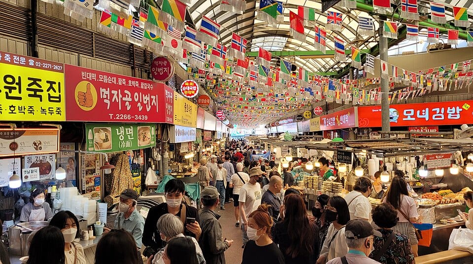 Three Seoul Markets: Gwangjang, Majang and Dongmyo