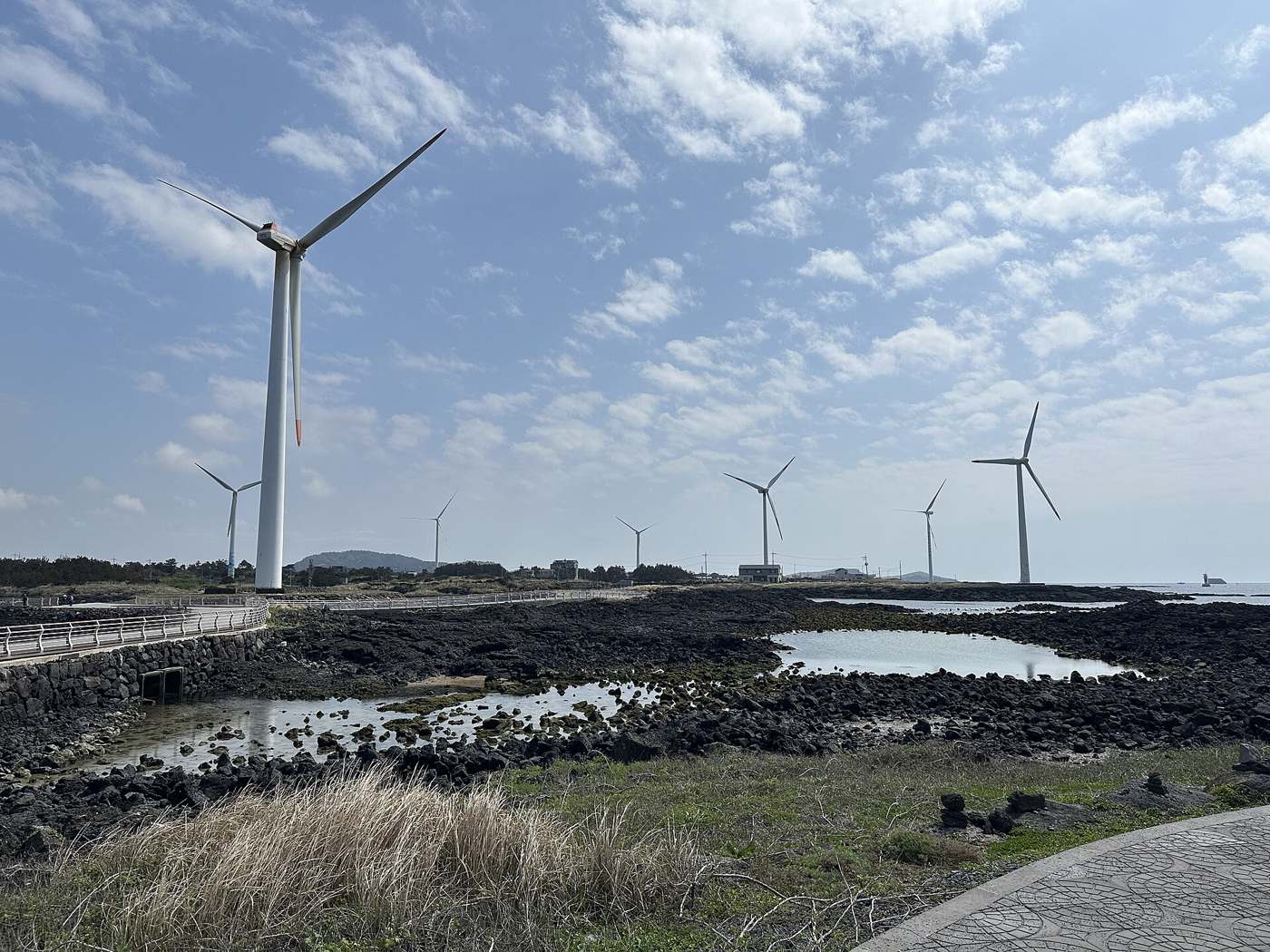 Renting a Car in Korea as a Foreigner (2026): Which Licences Work, Jeju's New 60 Percent Discount Cap and 28,300-Car Limit, What Incheon Airport Rentals Cost, the Hi-Pass Toll Unit, the Fines That Follow You Home, and Whether Tourists Can Use Socar